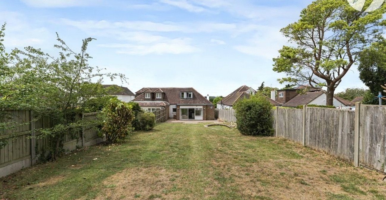 5 bedroom property for sale in Orpington | Robinson Jackson