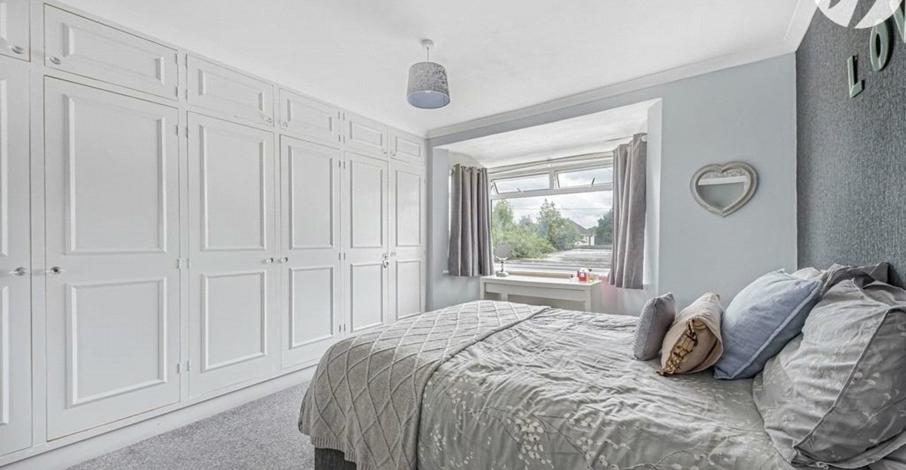 5 bedroom property for sale in Orpington | Robinson Jackson