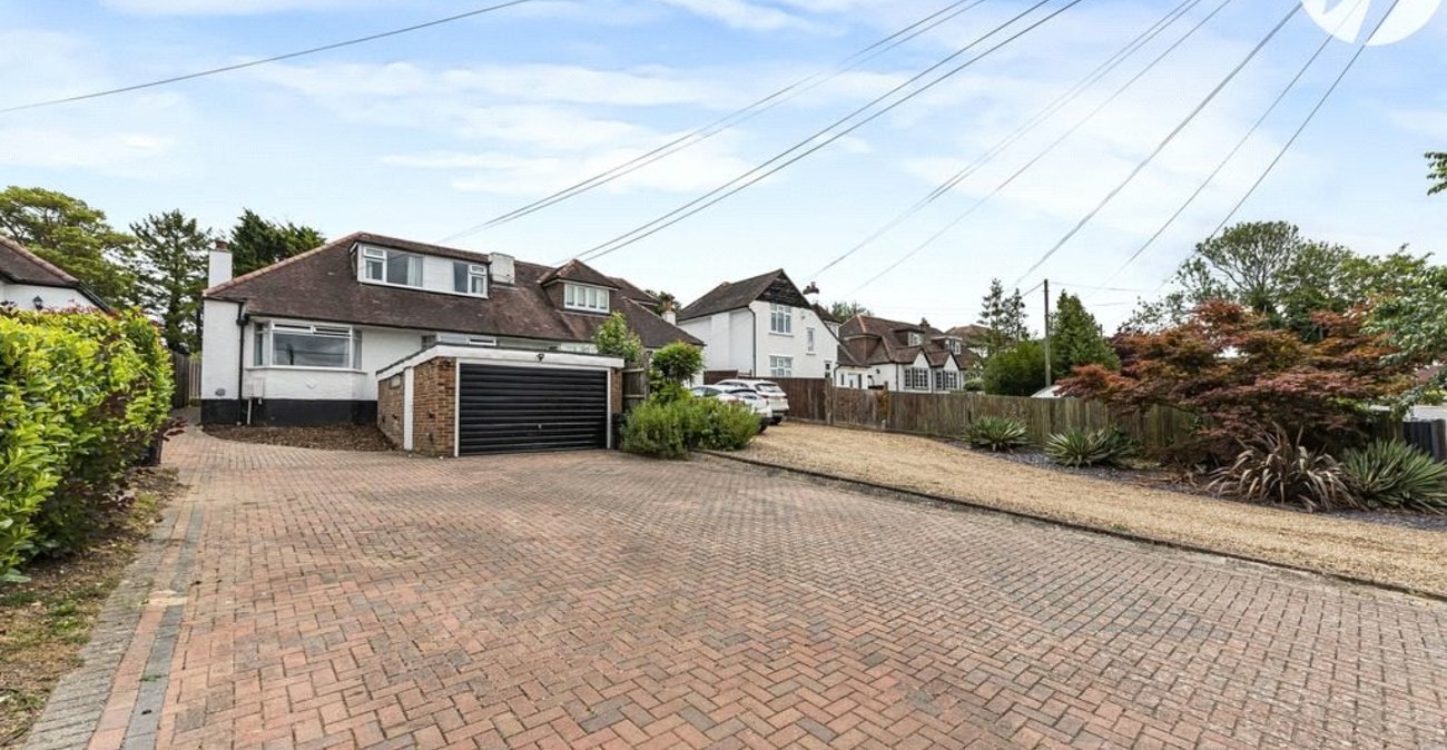 5 bedroom property for sale in Orpington | Robinson Jackson