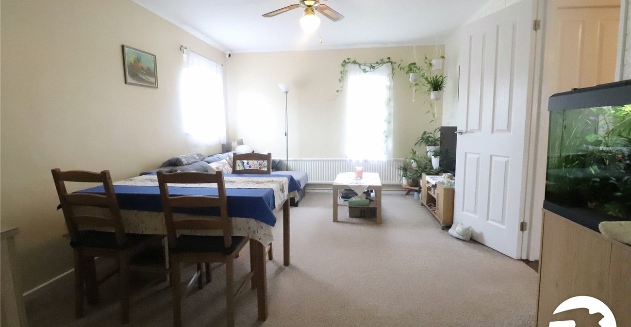1 bedroom property for sale in Erith | Robinson Jackson