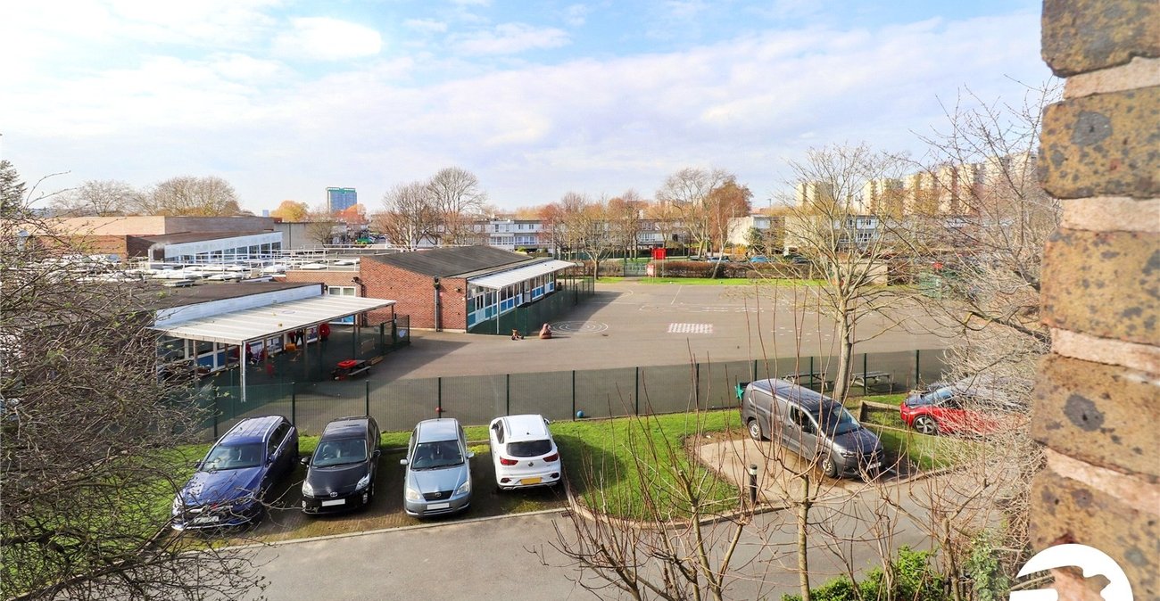 1 bedroom property for sale in Erith | Robinson Jackson