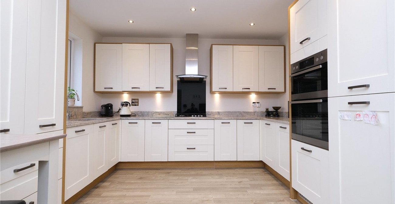 4 bedroom house for sale in Ebbsfleet Green | Robinson Jackson