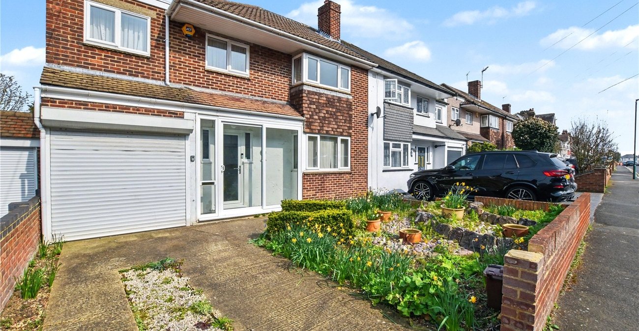 4 bedroom house for sale in Bexleyheath | Robinson Jackson