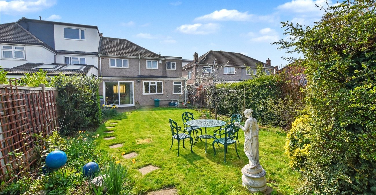 4 bedroom house for sale in Bexleyheath | Robinson Jackson