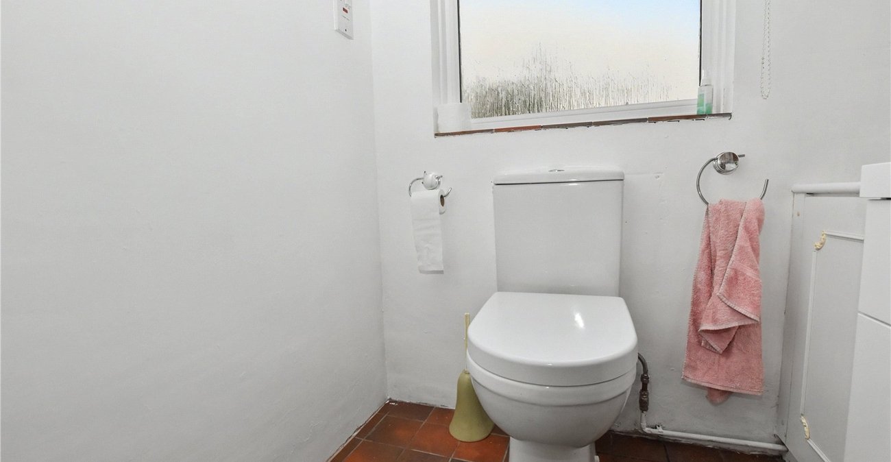 4 bedroom house for sale in Bexleyheath | Robinson Jackson