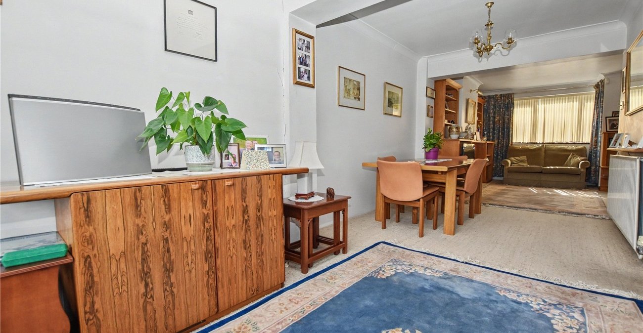 4 bedroom house for sale in Bexleyheath | Robinson Jackson