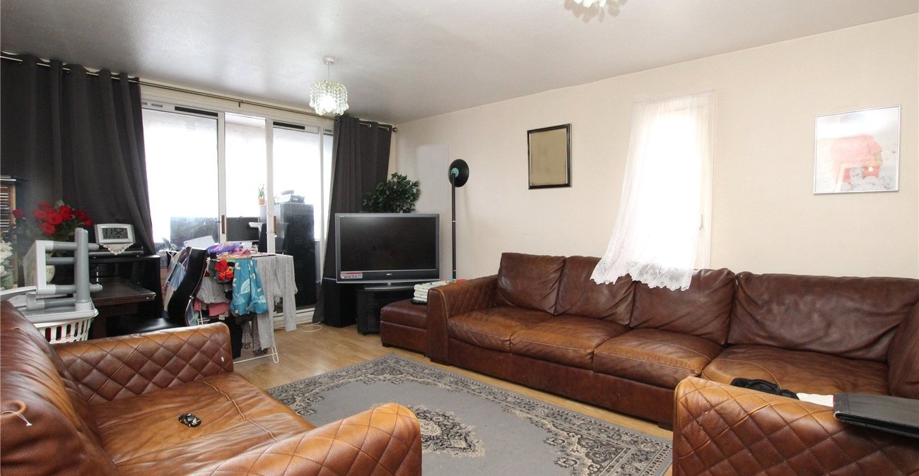 2 bedroom property for sale in Plumstead | Robinson Jackson