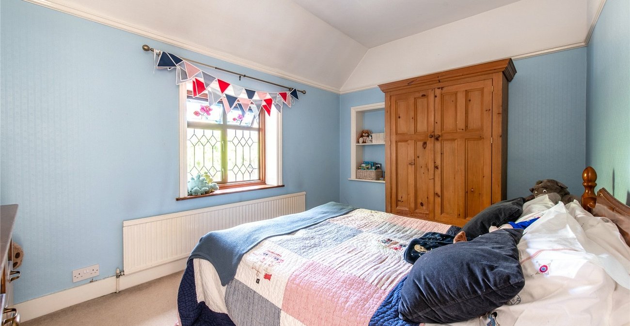 4 bedroom house for sale in Rochester | Robinson Michael & Jackson