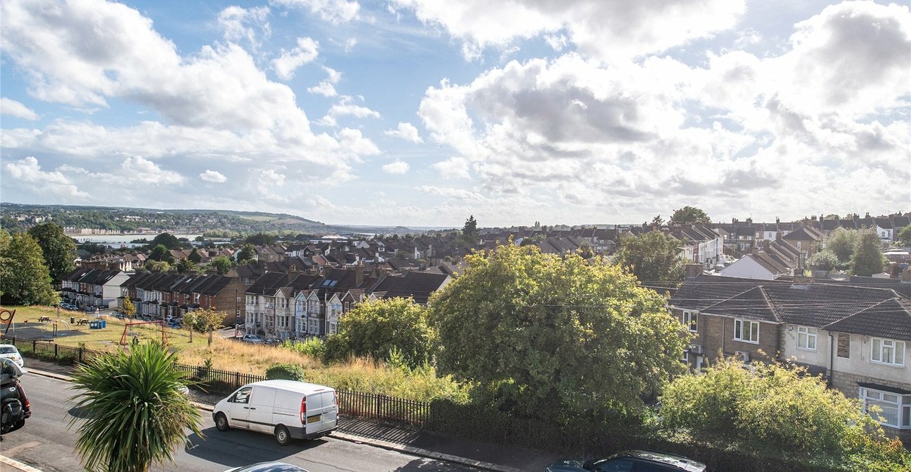 4 bedroom house for sale in Rochester | Robinson Michael & Jackson