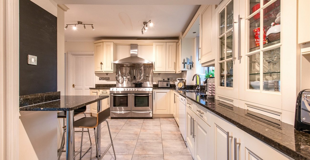 4 bedroom house for sale in Rochester | Robinson Michael & Jackson