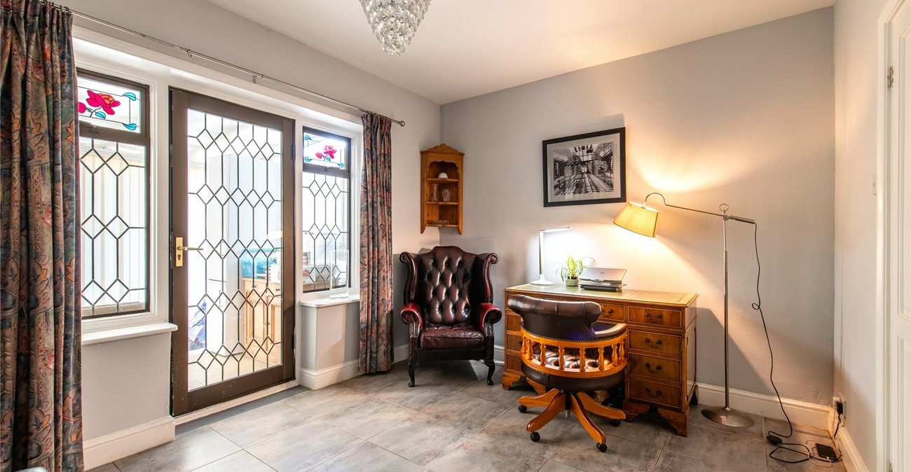 4 bedroom house for sale in Rochester | Robinson Michael & Jackson