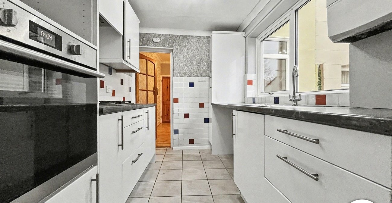 3 bedroom house for sale in Rochester | Robinson Michael & Jackson