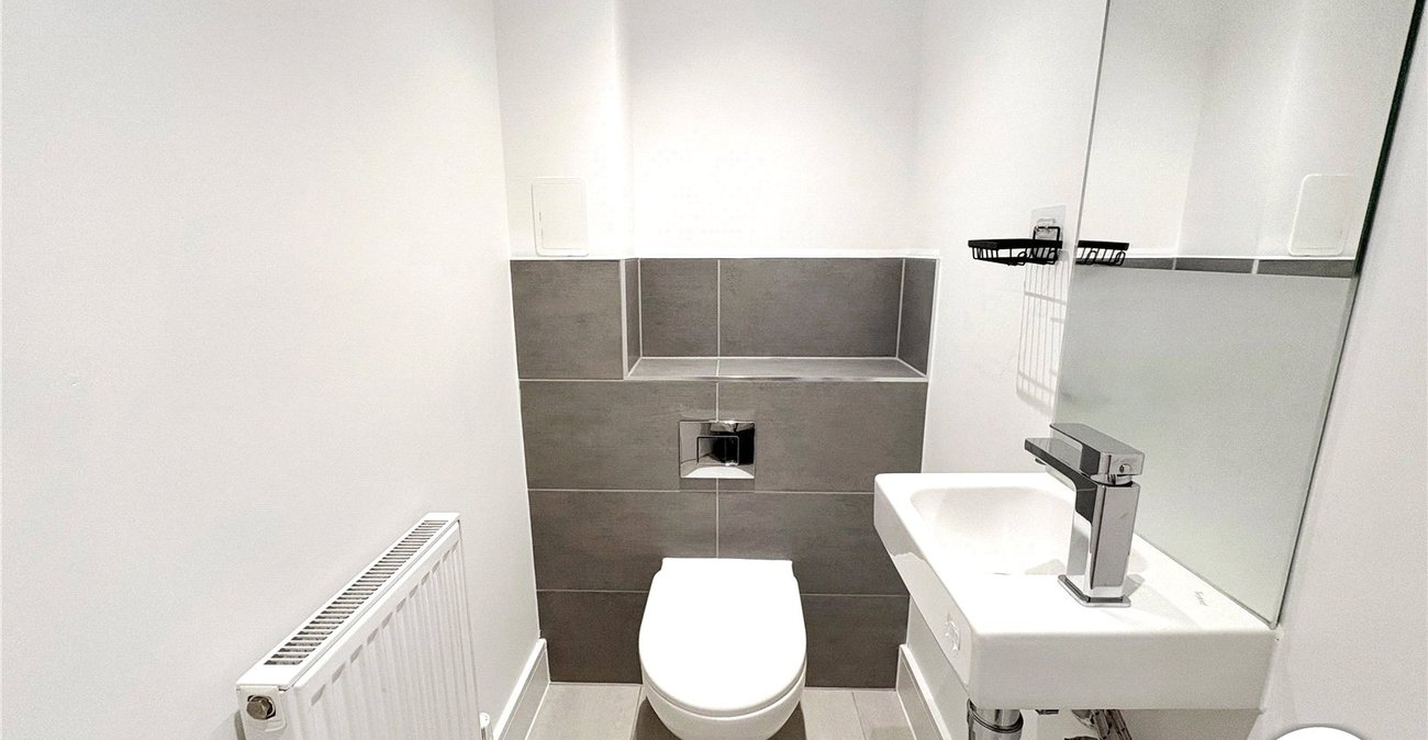 3 bedroom house for sale in Allington | Robinson Michael & Jackson