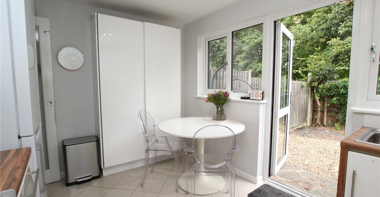 2 bedroom house for sale in Thamesmead | Robinson Jackson