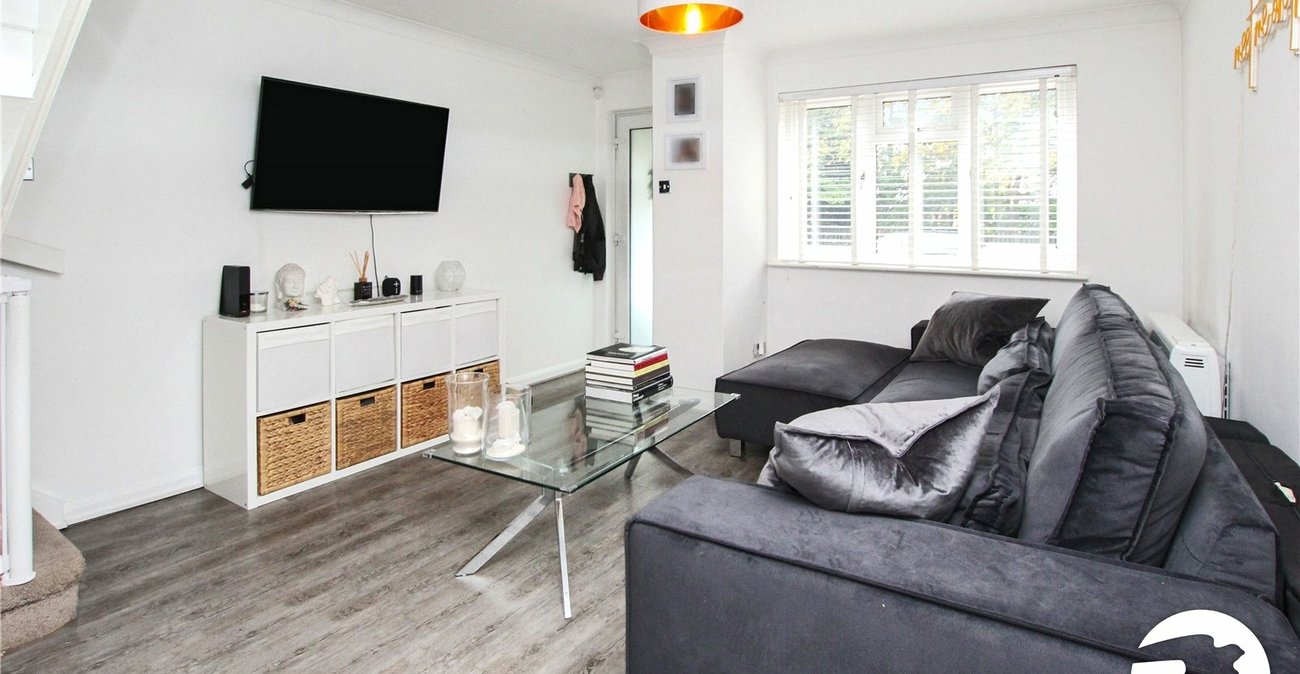 2 bedroom house for sale in Thamesmead | Robinson Jackson