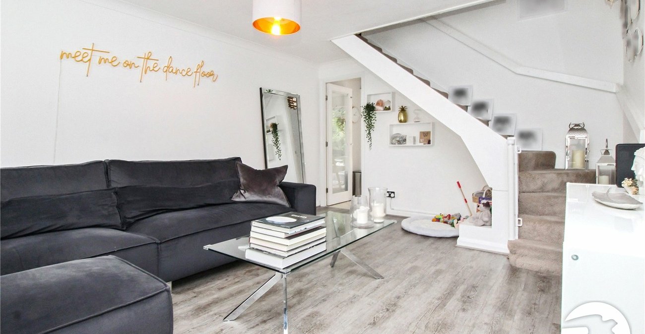 2 bedroom house for sale in Thamesmead | Robinson Jackson