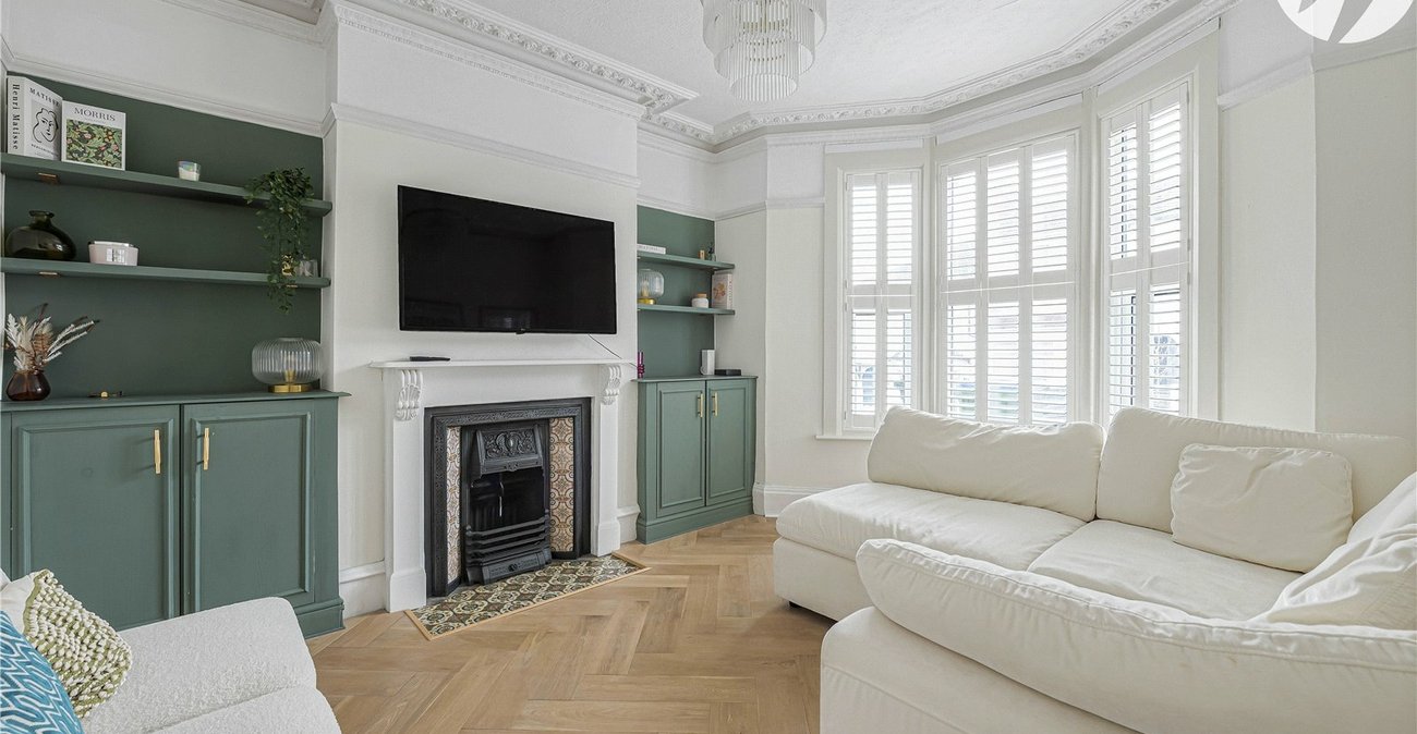 2 bedroom house for sale in Plumstead | Robinson Jackson