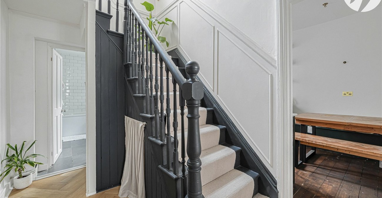 2 bedroom house for sale in Plumstead | Robinson Jackson