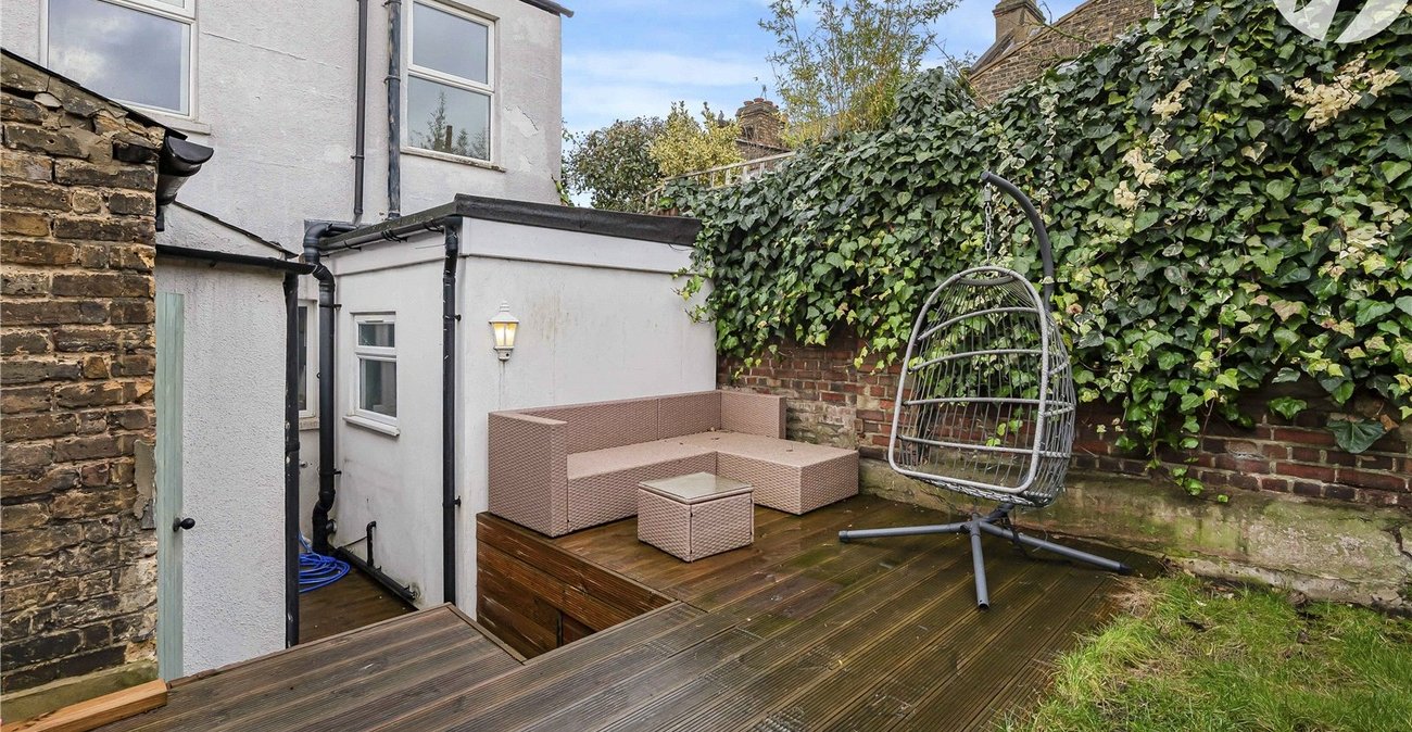 2 bedroom house for sale in Plumstead | Robinson Jackson