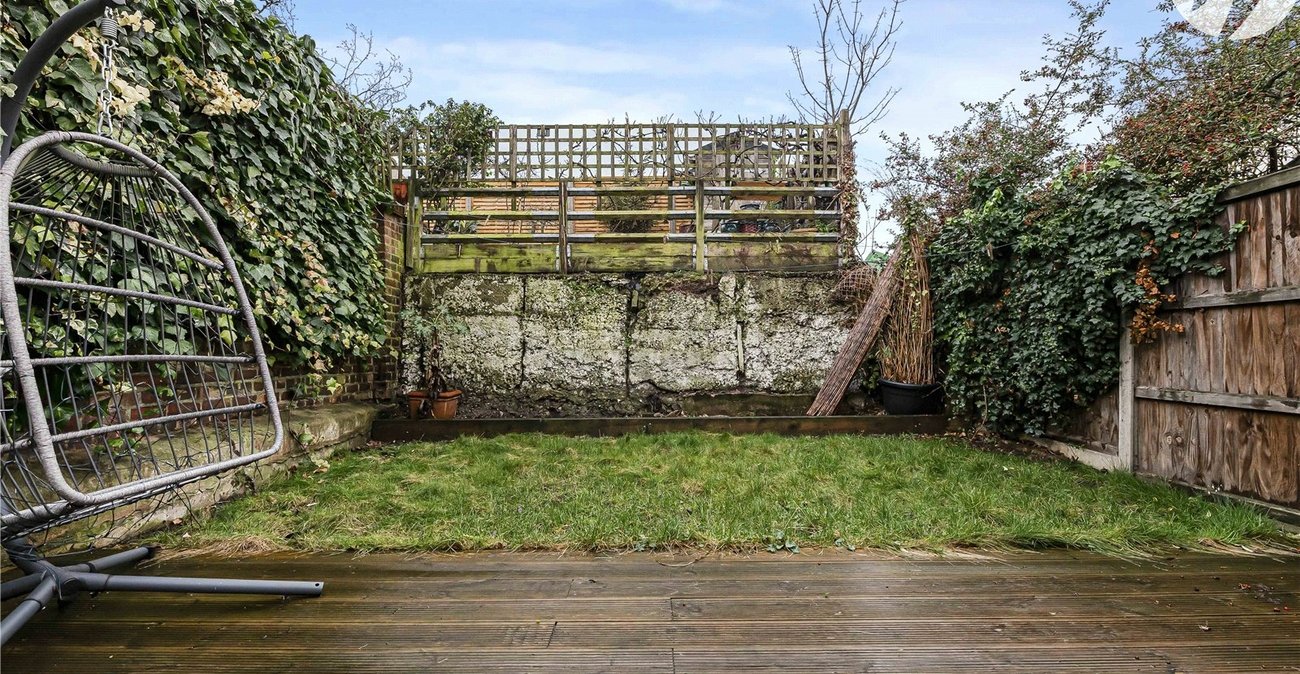 2 bedroom house for sale in Plumstead | Robinson Jackson