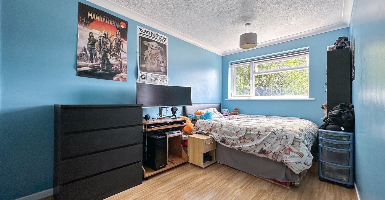 4 bedroom house for sale in Rainham | Robinson Michael & Jackson