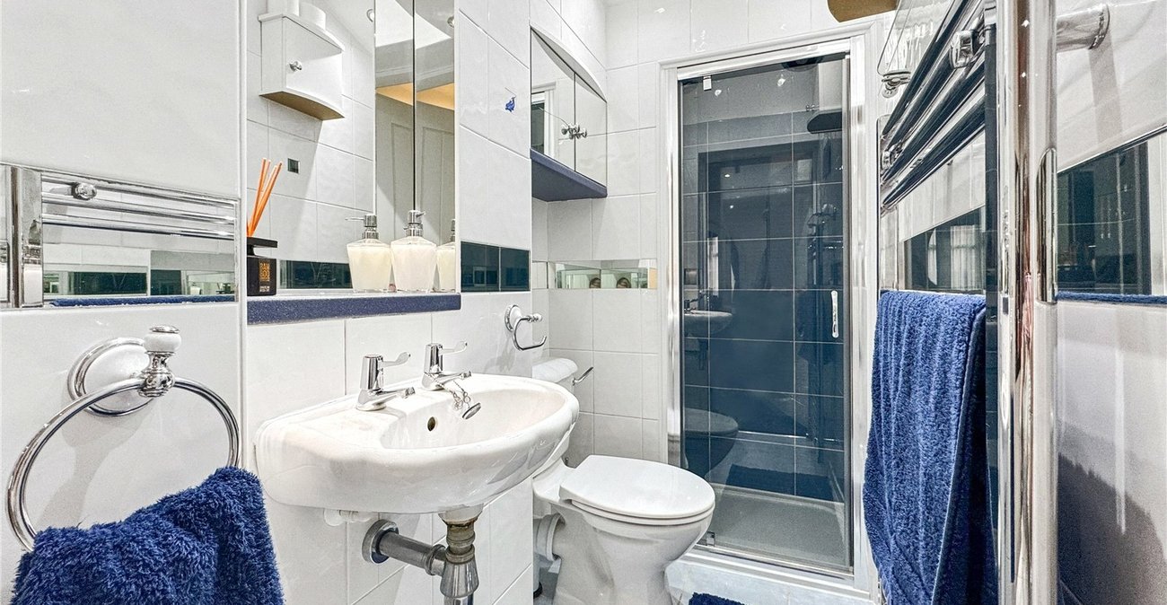 4 bedroom house for sale in Gillingham | Robinson Michael & Jackson