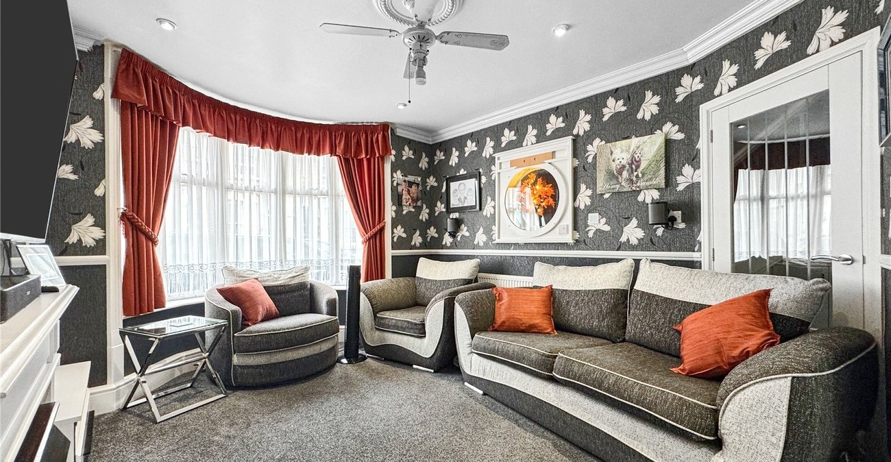 4 bedroom house for sale in Gillingham | Robinson Michael & Jackson