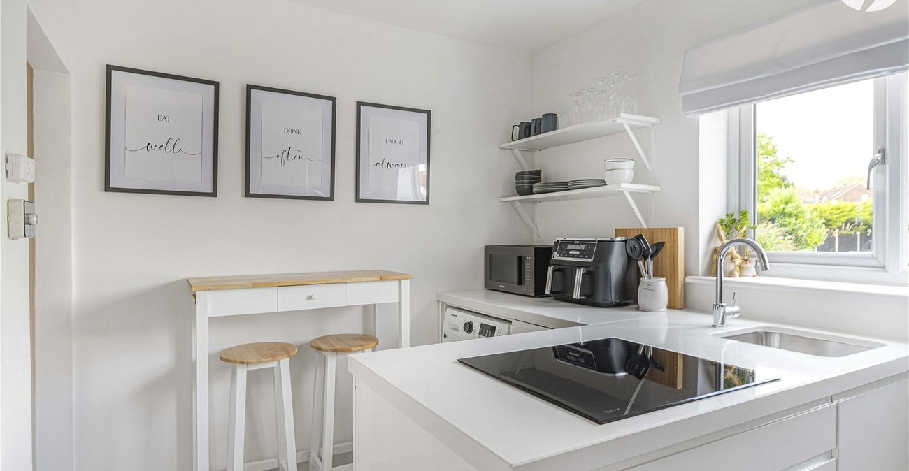 2 bedroom property for sale in Sidcup | Robinson Jackson