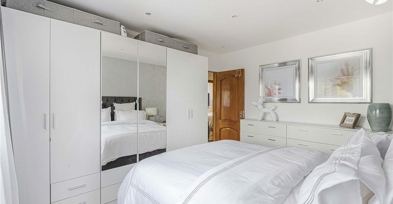 2 bedroom property for sale in Sidcup | Robinson Jackson