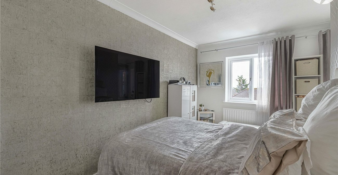 2 bedroom property for sale in Sidcup | Robinson Jackson