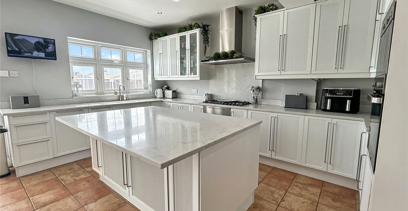 4 bedroom house for sale in Sidcup | Robinson Jackson