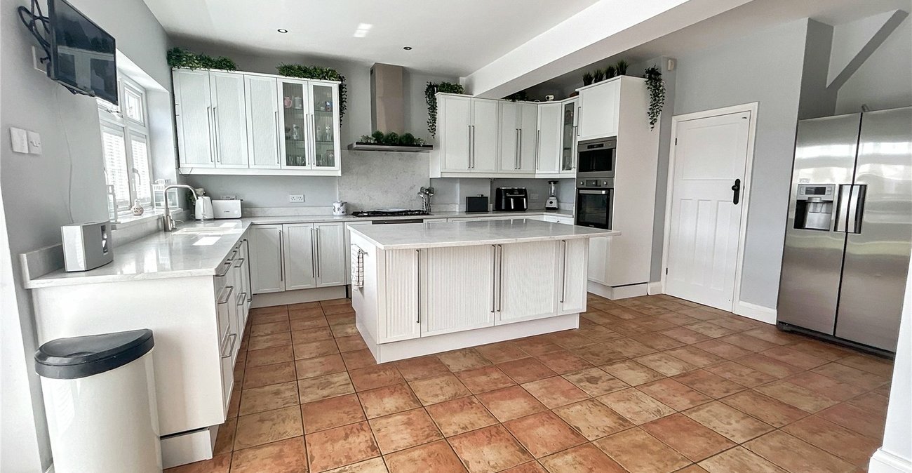 4 bedroom house for sale in Sidcup | Robinson Jackson