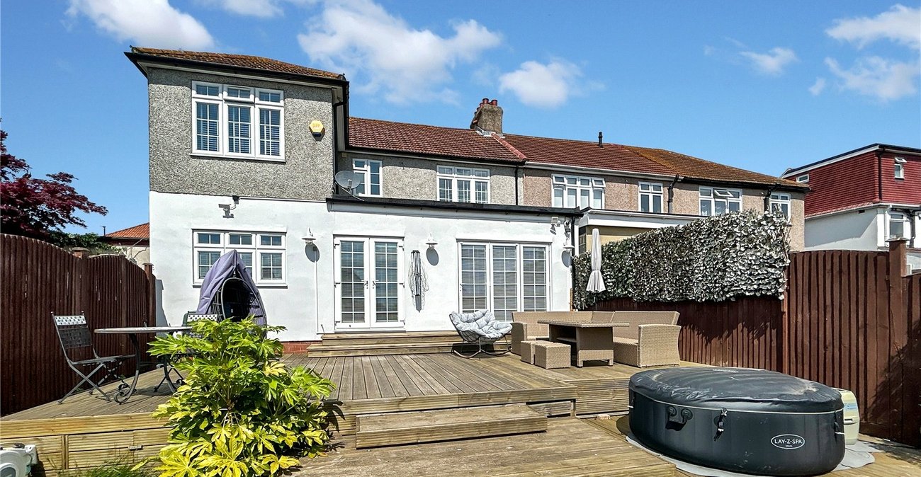 4 bedroom house for sale in Sidcup | Robinson Jackson