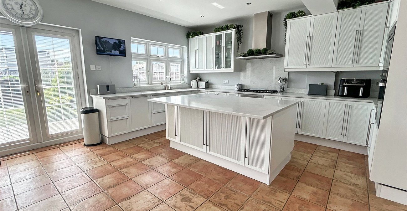 4 bedroom house for sale in Sidcup | Robinson Jackson