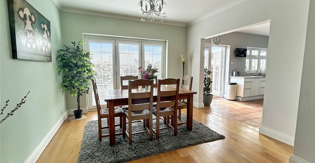 4 bedroom house for sale in Sidcup | Robinson Jackson