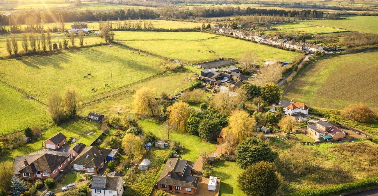 5 bedroom house for sale in Higham | Robinson Michael & Jackson