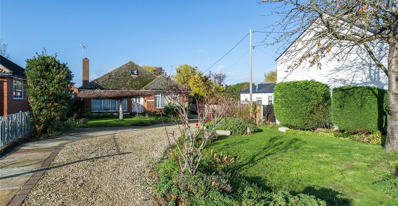4 bedroom bungalow for sale in Higham | Robinson Michael & Jackson