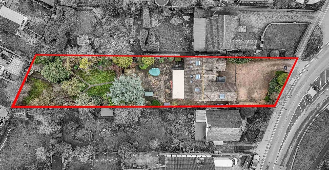 5 bedroom property for sale in Dartford | Robinson Jackson