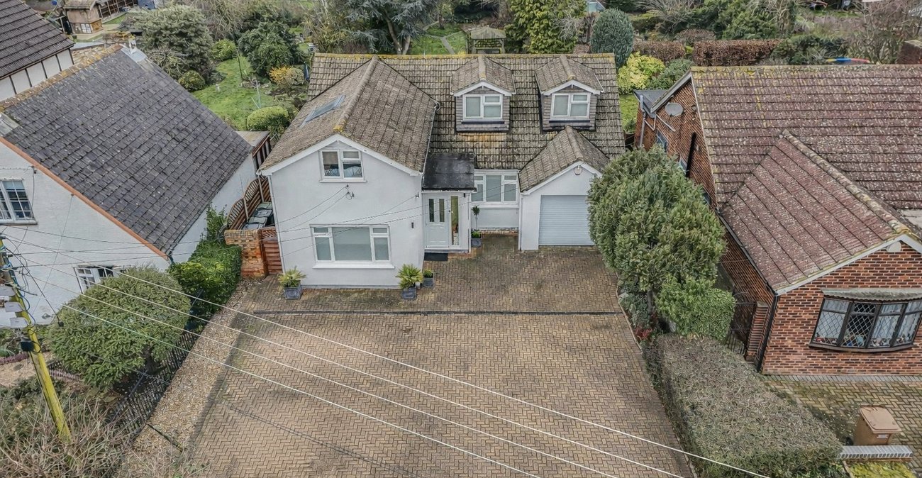 5 bedroom property for sale in Dartford | Robinson Jackson
