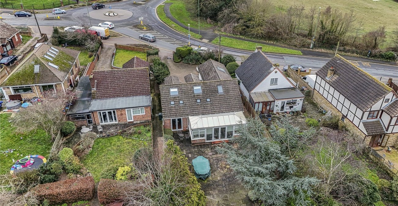 5 bedroom property for sale in Dartford | Robinson Jackson