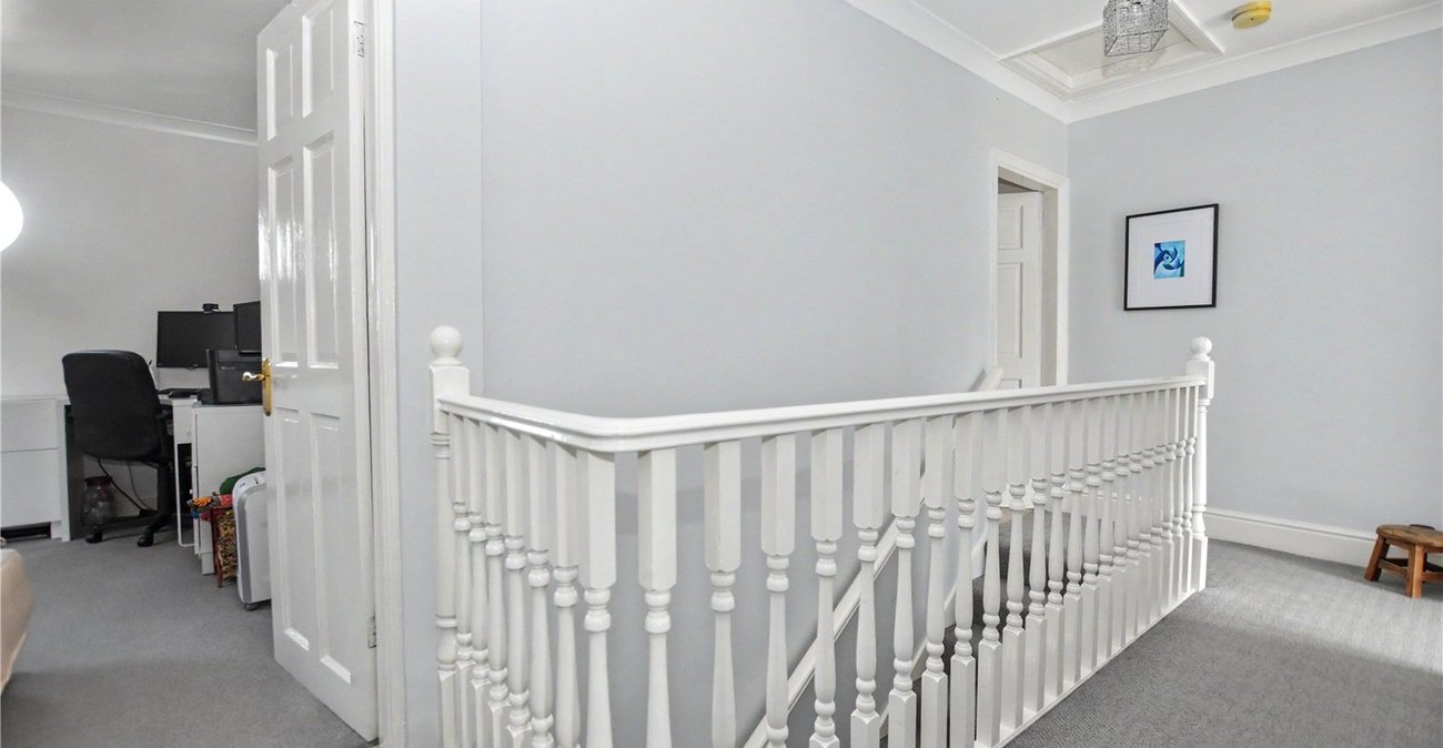 5 bedroom house for sale in Bexleyheath | Robinson Jackson