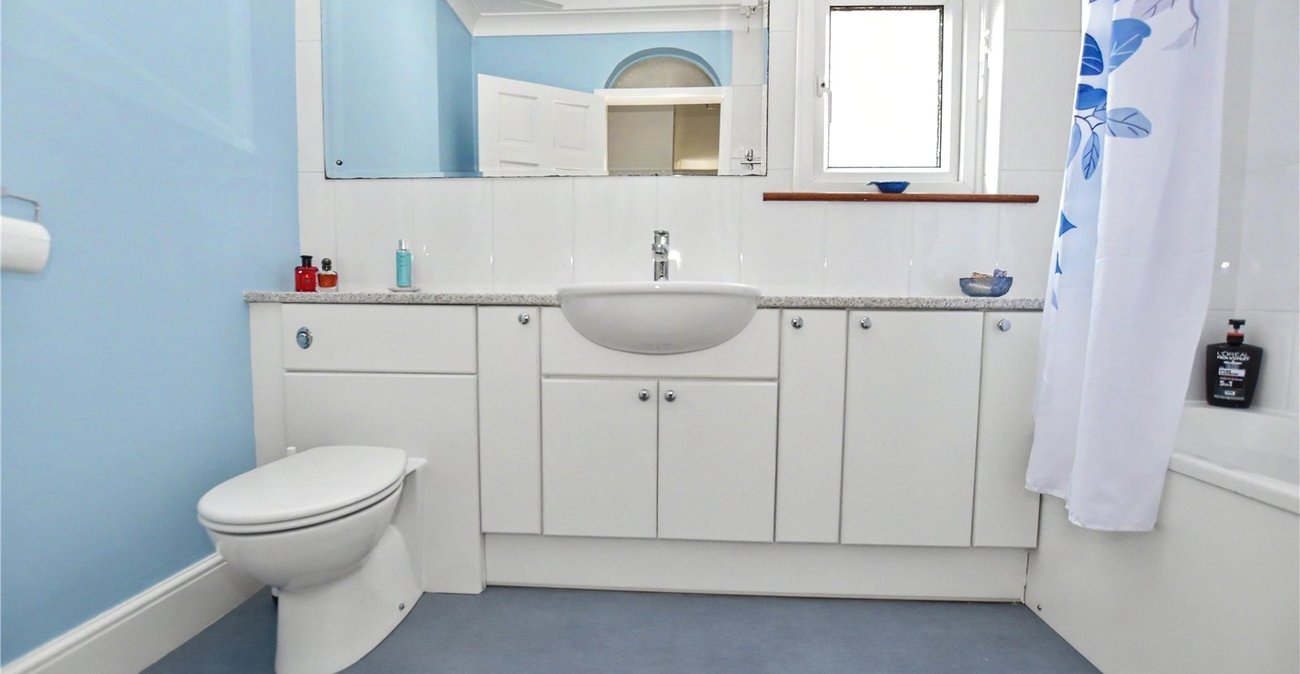 5 bedroom house for sale in Bexleyheath | Robinson Jackson