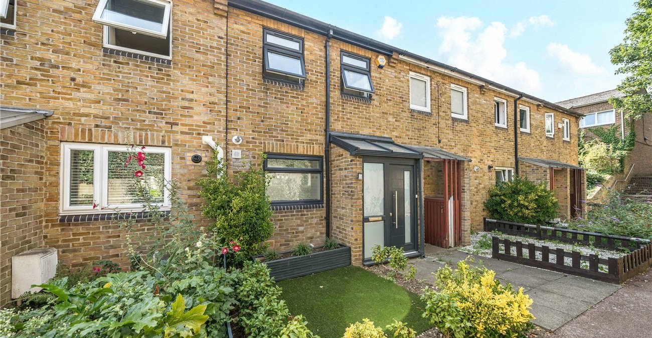 2 bedroom house for sale in  | Robinson Jackson