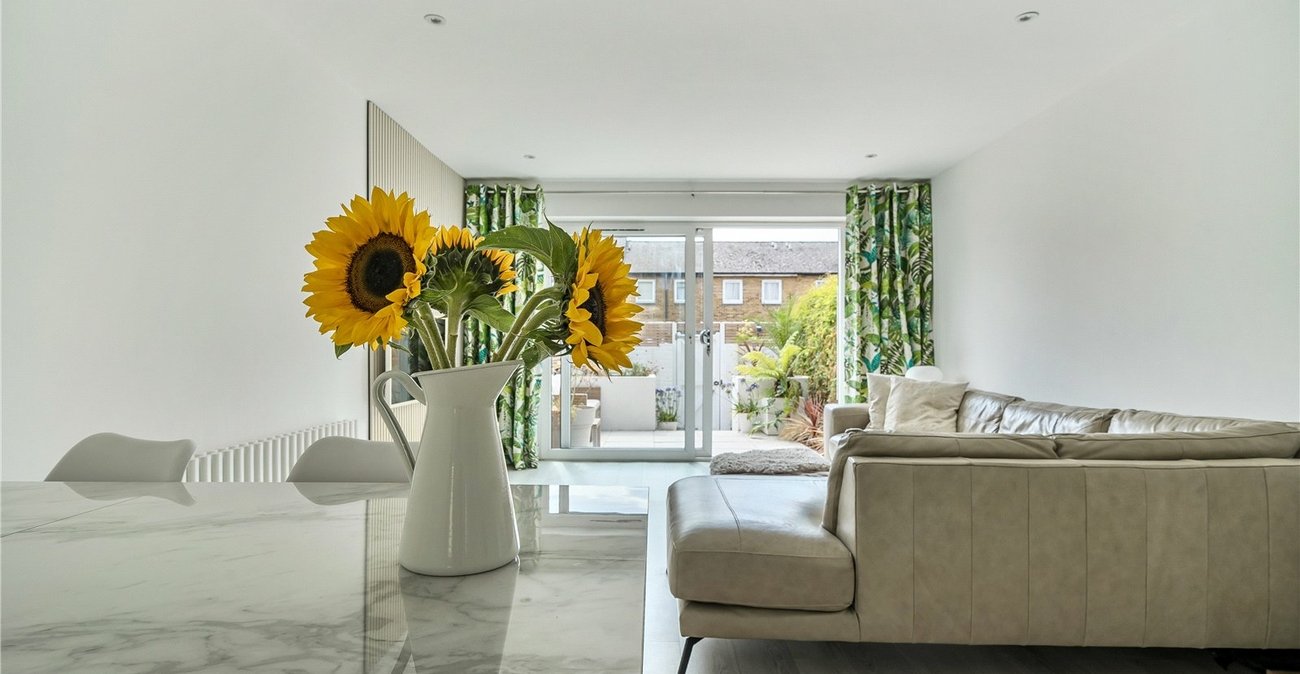 2 bedroom house for sale in  | Robinson Jackson