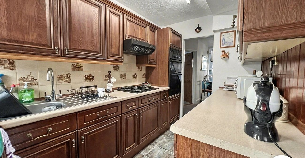 3 bedroom house for sale in Rochester | Robinson Michael & Jackson