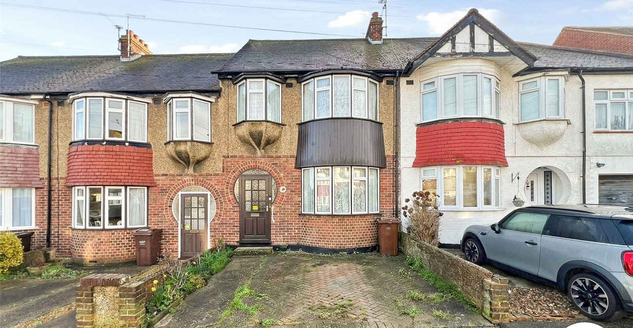 3 bedroom house for sale in Rochester | Robinson Michael & Jackson