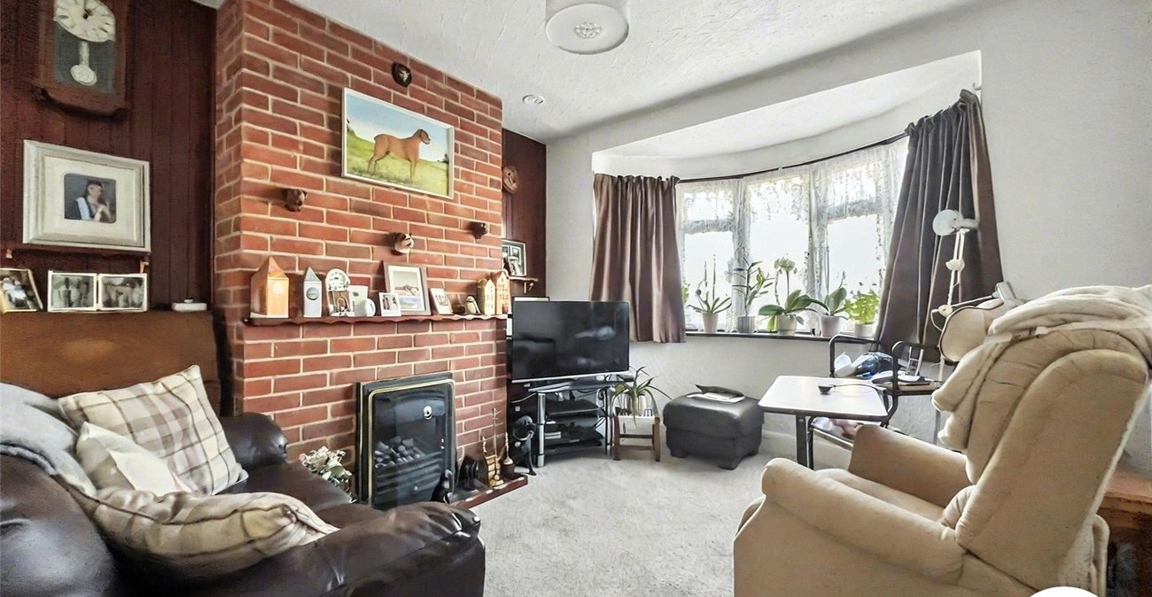 3 bedroom house for sale in Rochester | Robinson Michael & Jackson