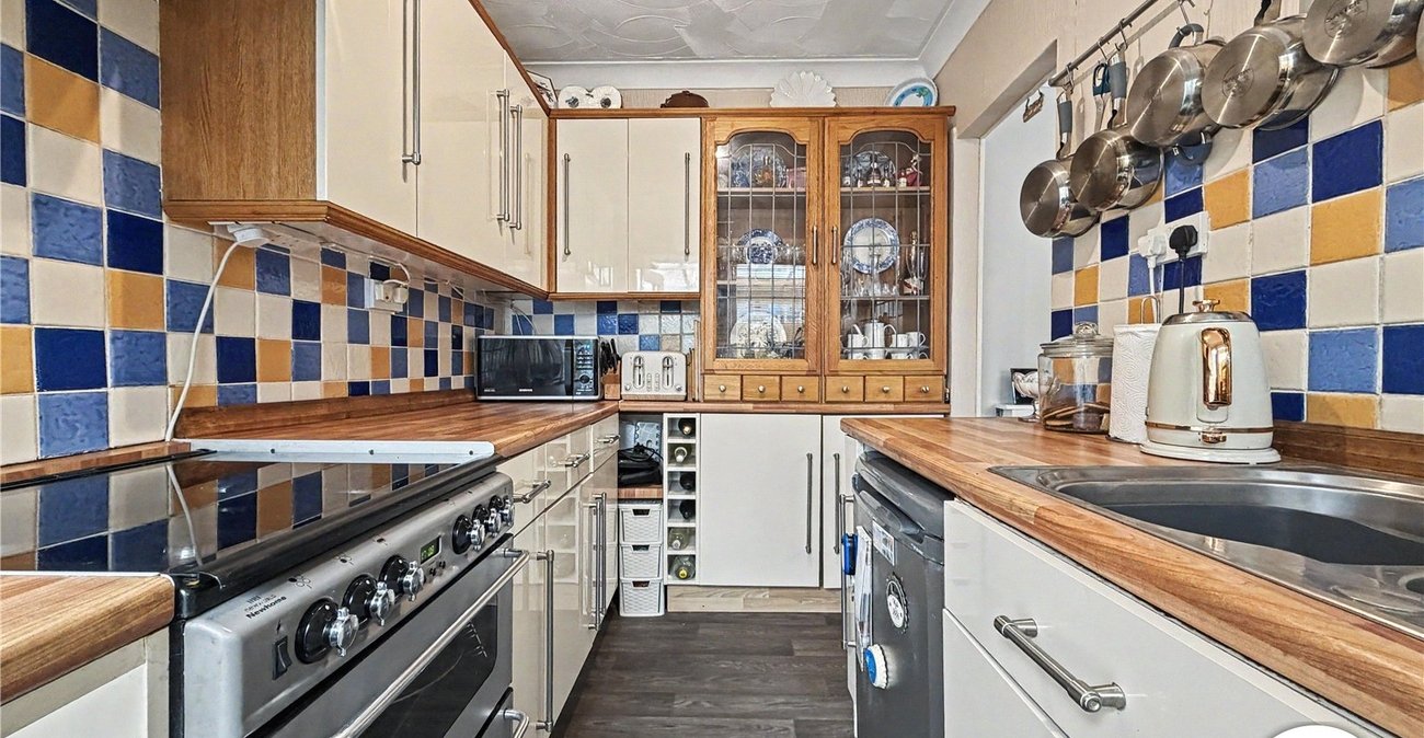 4 bedroom house for sale in Rochester | Robinson Michael & Jackson