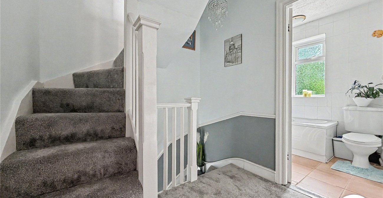 4 bedroom house for sale in Rochester | Robinson Michael & Jackson
