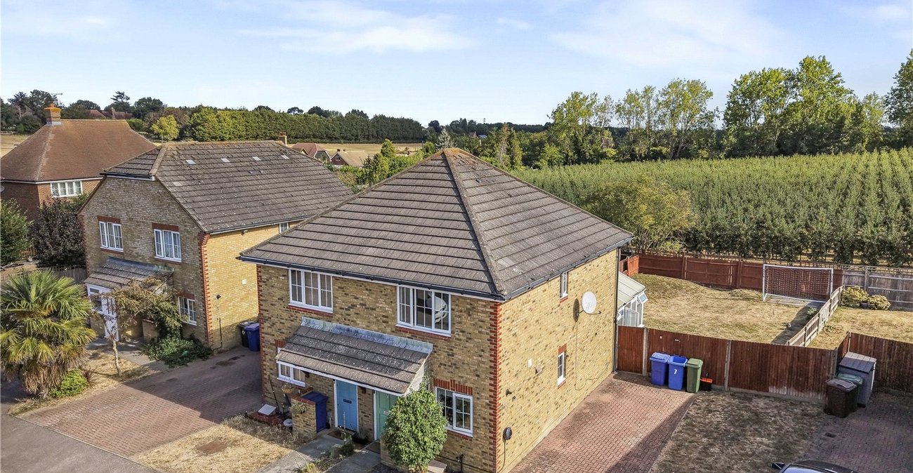 2 bedroom house for sale in Hartlip | Robinson Michael & Jackson